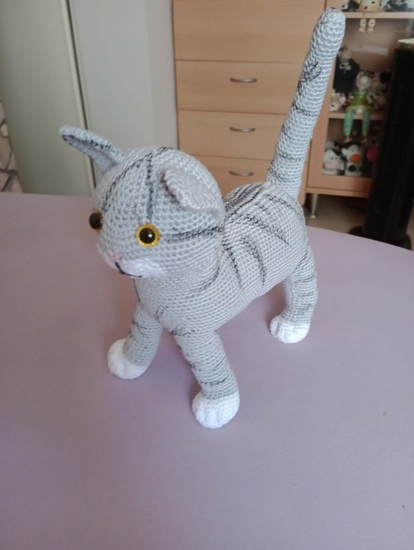 junge Katze (fast) ohne Zusammennähen - Häkelanleitung von NiggyArts