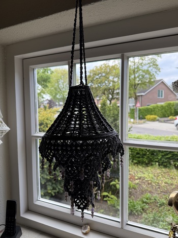 Meine zweite Boho chic ist fertig, diesmal die Farbe charcoal. Die Anleitung ist gut zu folgen.