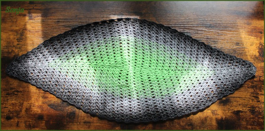 Häkelanleitung Tischläufer Ida