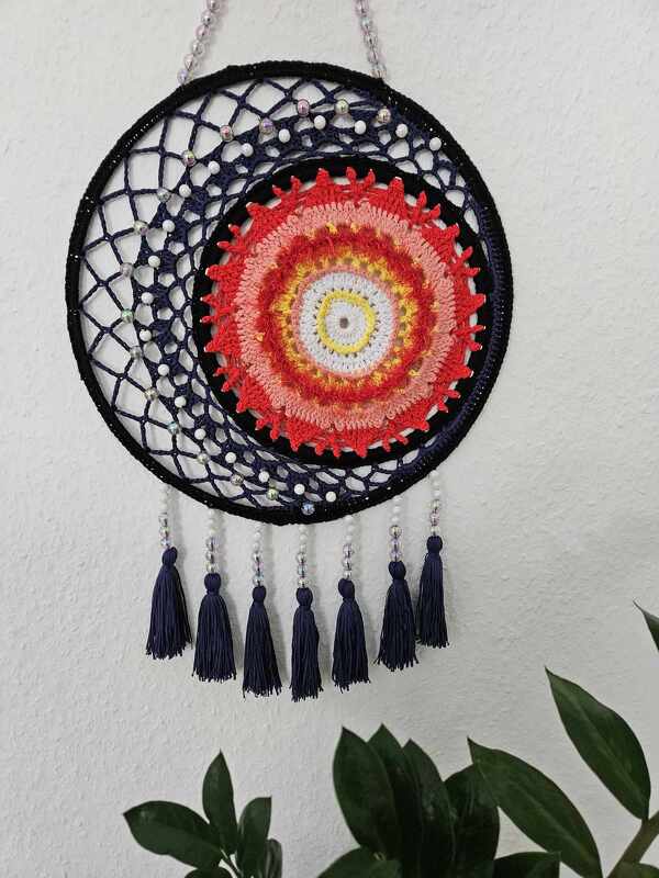 Mandala / Traumfänger &quot;SonneMondSterne&quot; Häkelanleitung