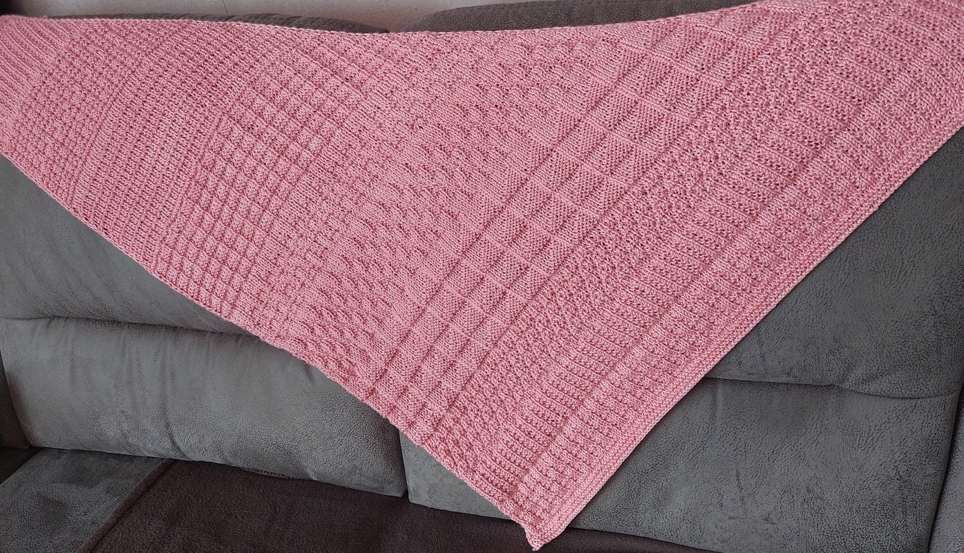 Stricktuch Aedelas - asymmetrisches Tuch im Mustermix - Mustermixtuch