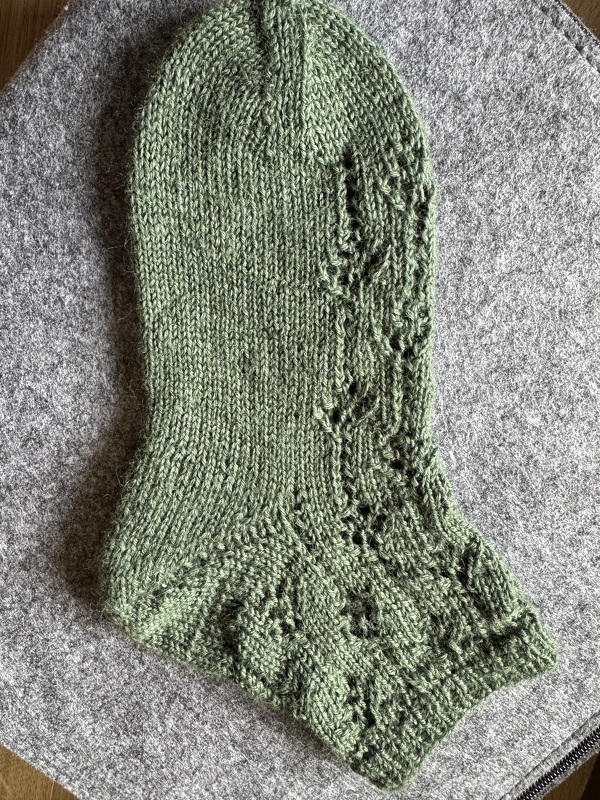 Socken mit leichtem Lace - Two Twenty Five