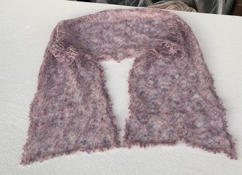 Hab noch nie mit so dünnem Garn gestrickt, aber es hat super geklappt.