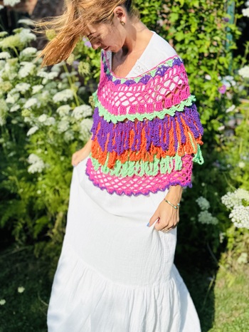 Wunderschöner Poncho 😇😍 Anleitung wurde überarbeitet und es macht viel Spaß in ihre Welt einzutauchen 🙃☺️ hier mein Ergebnis