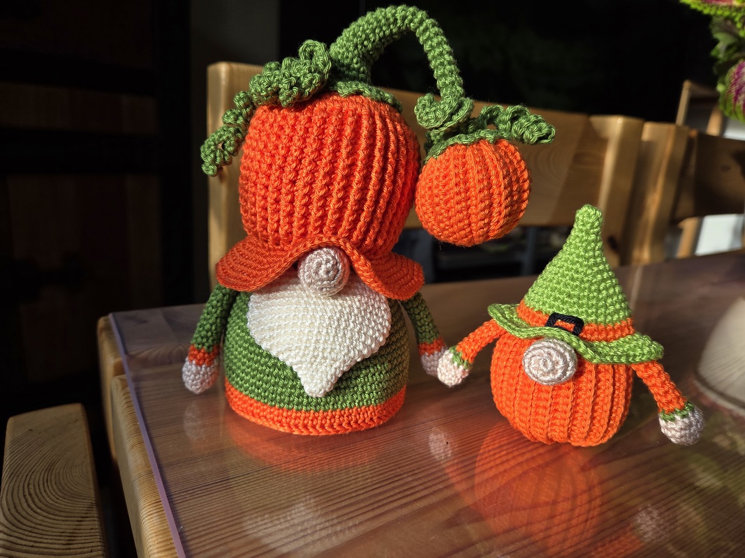 KÜRBIS-WICHTEL – Häkelanleitung Gnome