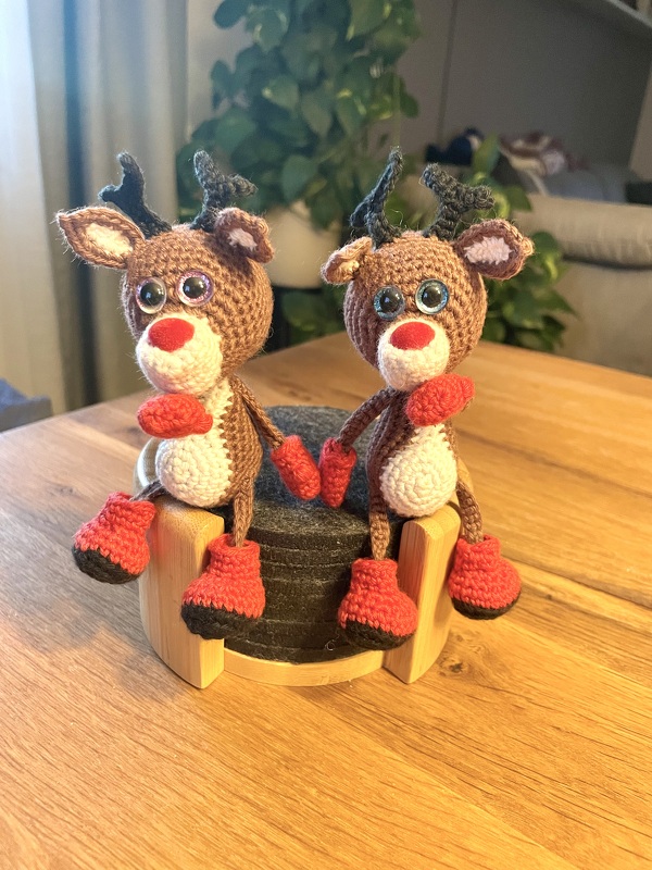 Rudolph the Red-Nosed Reindeer Crochet Pattern – Adorable Amigurumi Deer