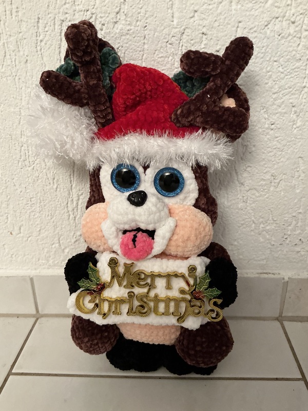 Crochet Pattern Reindeer Door Decoration