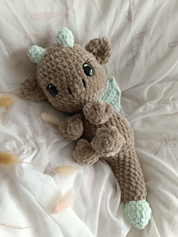 Fino der Baby Drache