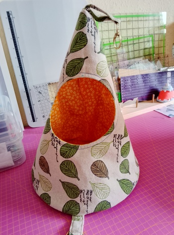 Die Anleitung war super klar und leicht verständlich. Ich habe sie meiner Tochter unter Anderem zum Geburtstag geschenkt, weil sie sich das wünschte. Meine Tochter hat sich riesig darüber gefreut. Vielen Dank dafür.