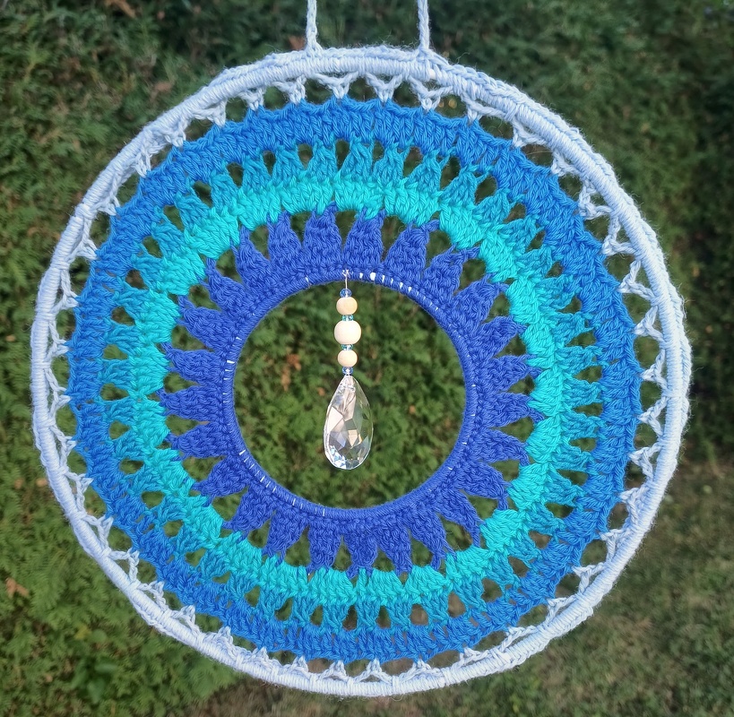Häkelanleitung Sonnenfänger „Sunset“, Mandala Suncatcher Traumfänger