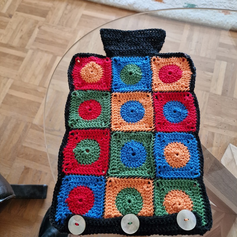 Granny Square Kissen "Boho Dreams", Hippie Style Häkelkissen Häkelanleitung