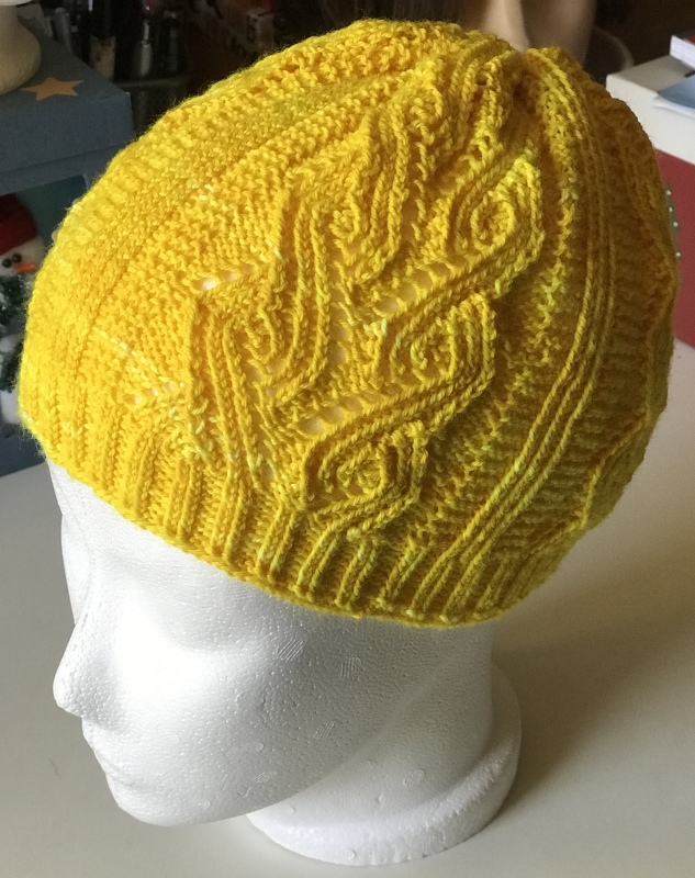 Strickanleitung für Haube, Loop und Handstulpen | Spring-trio