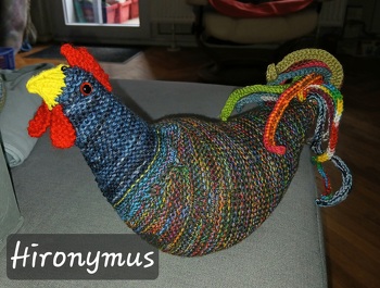 Ich habe meine Fantasie spielen lassen und noch einen Hahn 🐓 gemacht