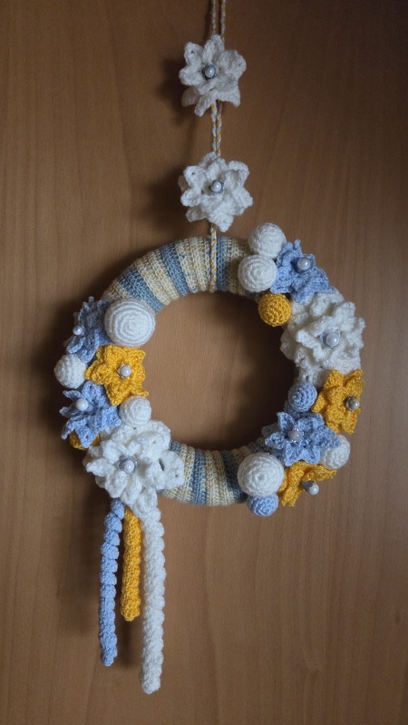 Türkranz mit Blüten