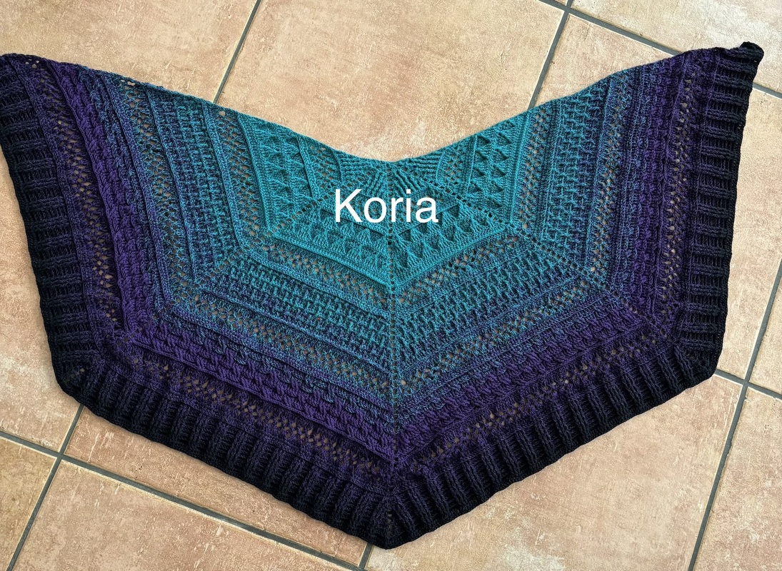 Häkelanleitung Fünfecktuch „Koria“