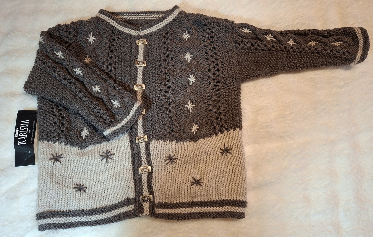Strickanleitung Kindertrachtenjacke, Gr. 98-104,  Rautenmuster, Stickerei