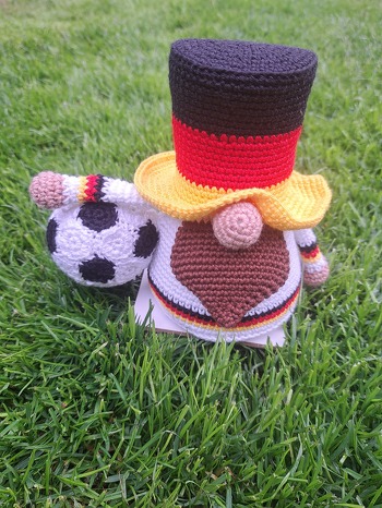 # Fußball WM
Dieser Wichtel hat mir sehr viel Spaß gemacht. Ist eine tolle Anleitung .