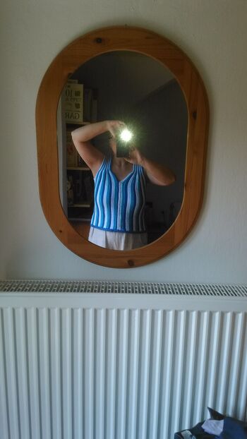 Tolle Anleitung!!! Zur Wollmenge - die in der Anleitung leider fehlt - habe ich was im Kommentar geschrieben. Also traut euch ruhig ran. Ihr werdet es nicht bereuen!!!