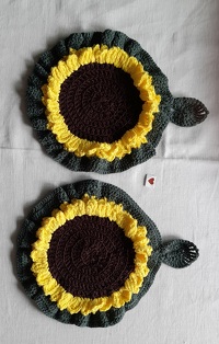 Kostenlose Häkelanleitung für eine kuschelige Sonnenblume