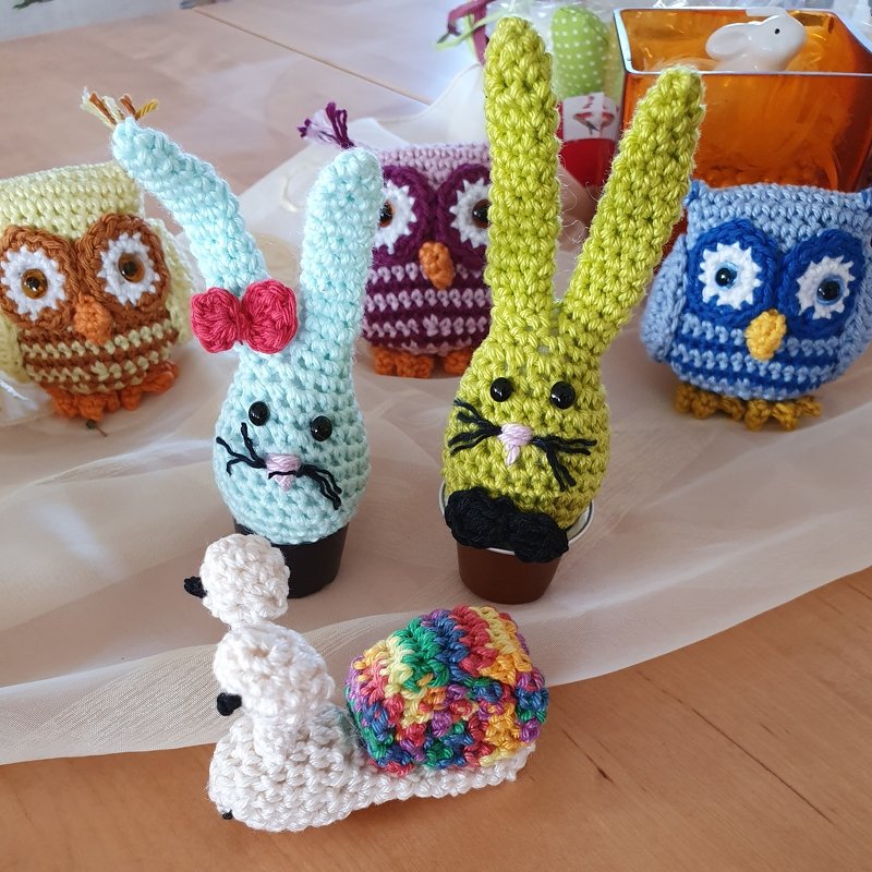 Hasenei und gratis Eierwärmer, 2 Teile=1 Preis