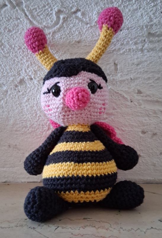 Häkelanleitung süsses Bienchen