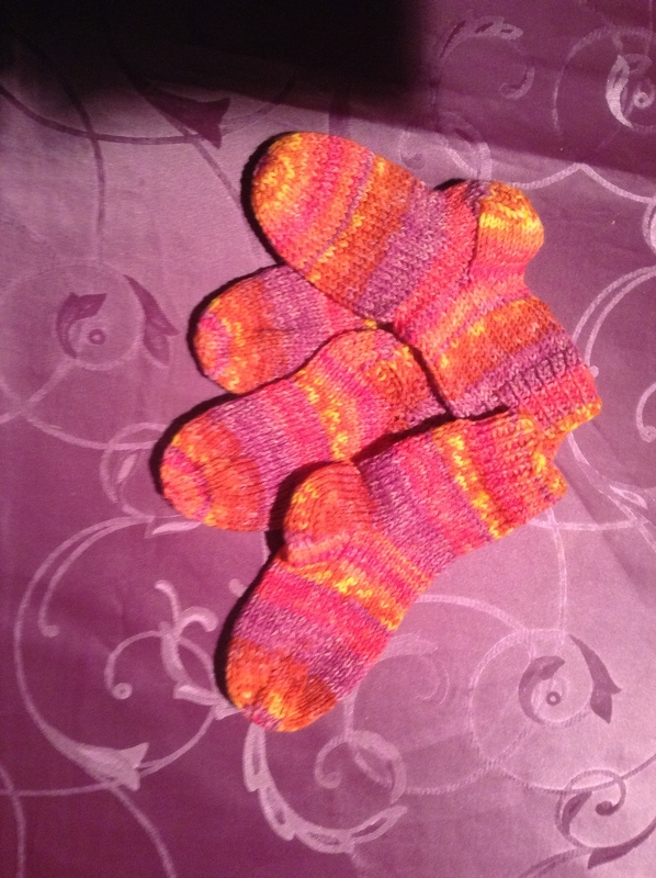Strickanleitung Baby-Socken, Gr. 22/23