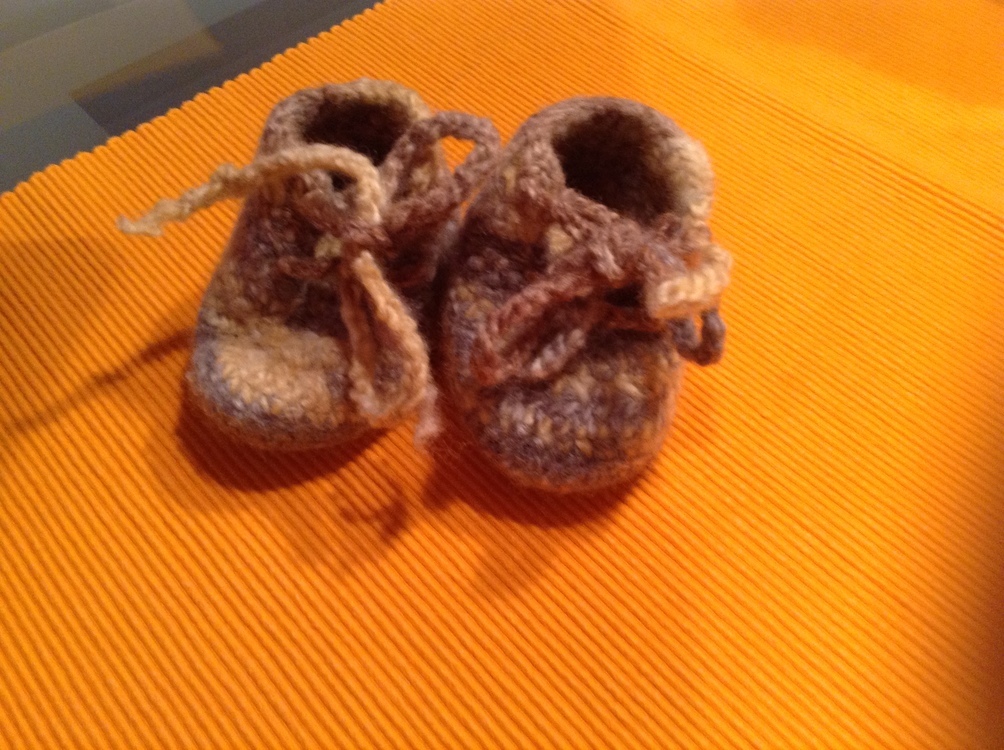 Baby-Booties häkeln und filzen (4 Größen)