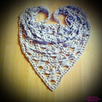 Ein herrliches Muster und dank der sehr gut verständlichen Anleitung auch klasse nachzuhäkeln ♥