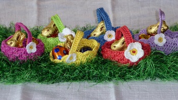 Körbchen nach verschiedenen Anleitungen, konnte fast nicht mehr aufhören!