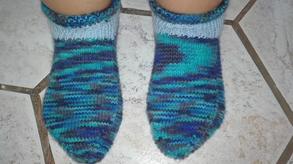 Strickanleitung - Haussocken - Sneakers - ab Gr. 36 - ohne Ferse stricken