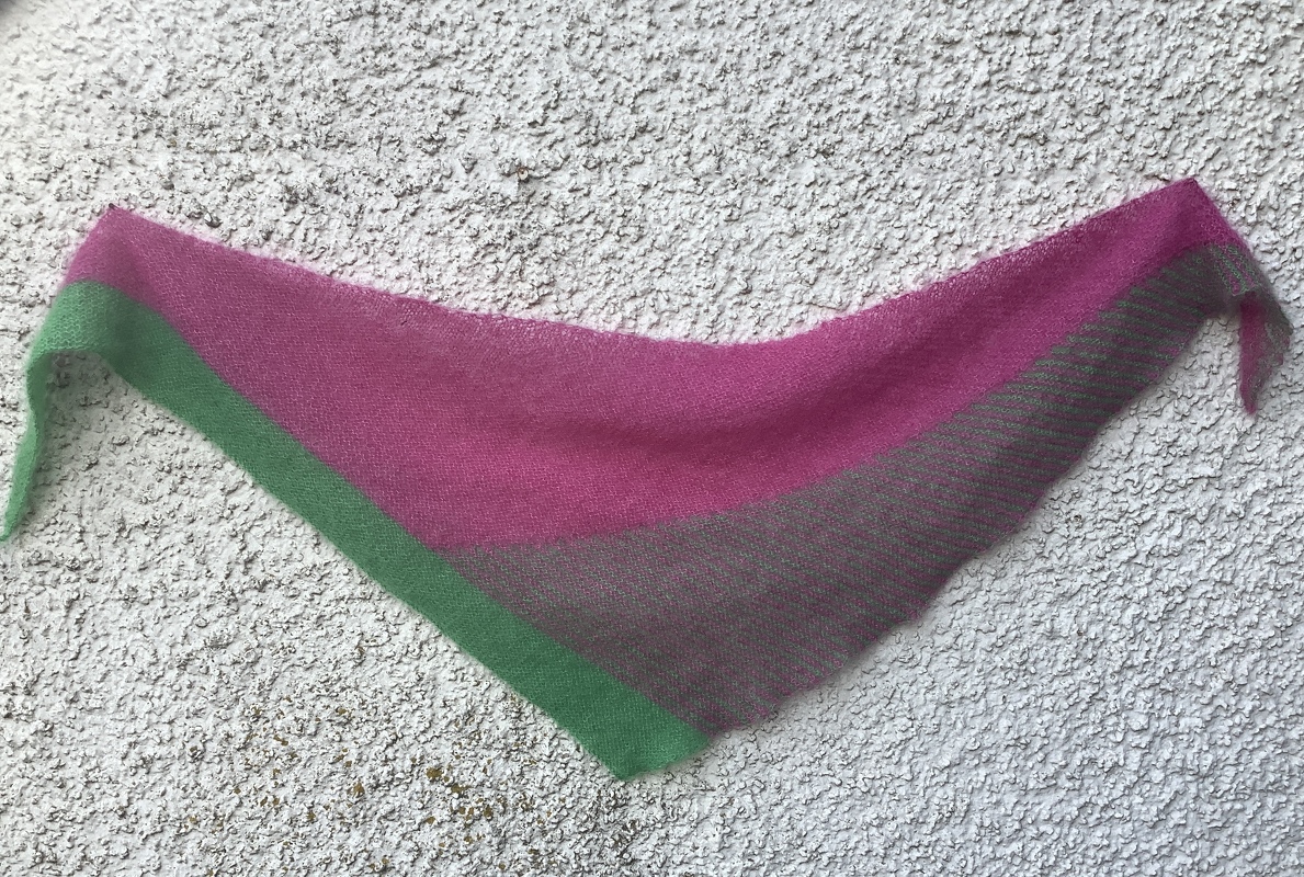 Strickanleitung Tuch Frühlingserwachen