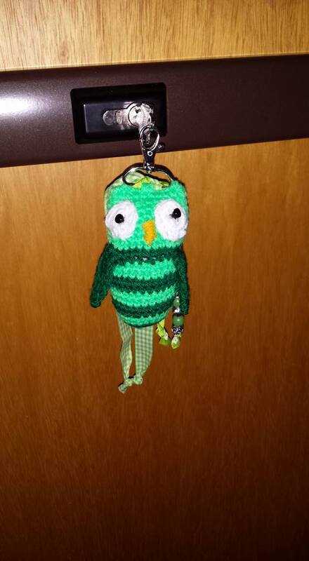 Mini-Röschen mit Blättern (Gr. ca. 2,5 cm)