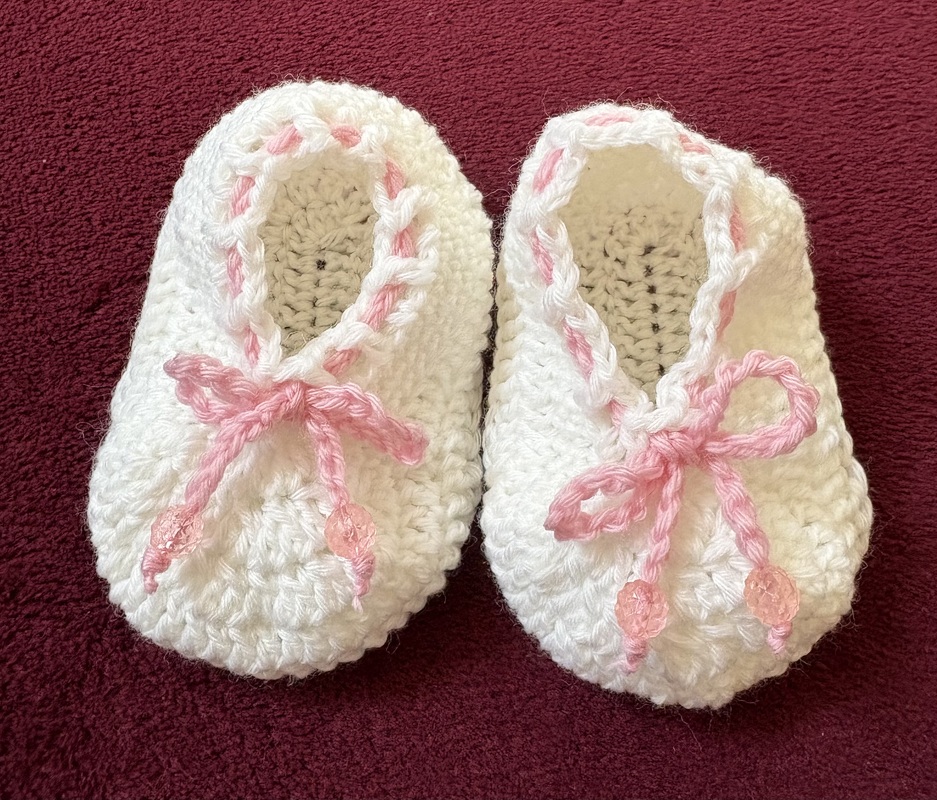 Kostenlose Häkelanleitung für Babyschuhe