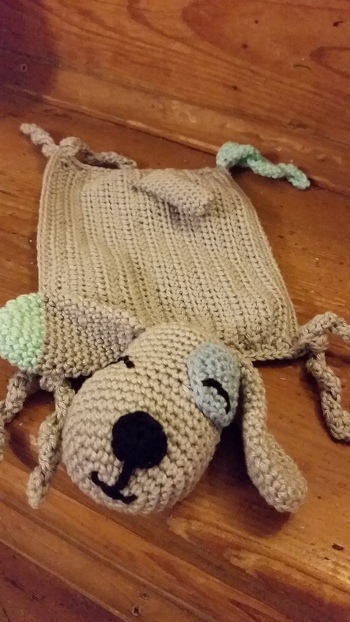 Die Anleitung ist sehr verständlich, das Ergebnis einfach nur süß! ich habe mit Baumwollgarn gearbeitet, mittlerweile habe ich schon 3 Schnuffeltücher gemacht, das perfekte Babygeschenk!