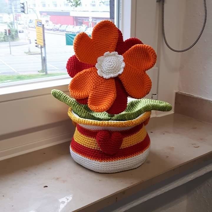 Blooming Hearts - Crochet Pattern from Diana´s kleiner Häkelshop