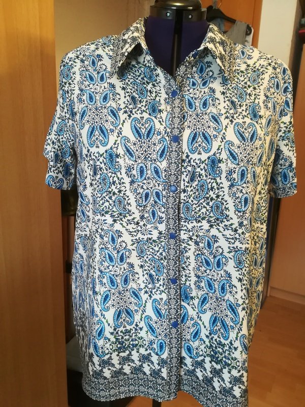 Anita Oversize-Bluse Hemd Damenbluse Sommerbluse Oberhemd DOB nähen Nähanleitung mit Schnittmuster  firstloungeberlin