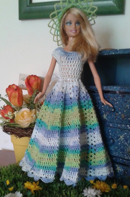 Crochet patterns: Doll clothes collection &#039;Swing&#039;