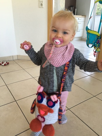 Zauberhafte süße Tasche........Marla fühlt sich sichtlich wohl auf dem Weg in die Kita......vielen Dank für die tolle Anleitung........5 Sterne....