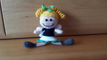 Ich liebe die Engel von Haekelkecks!  Ich habe schon drei Stück gemacht und komme super mit der Anleitung zurecht.
Danke!