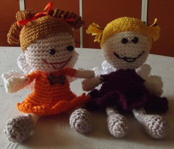 hier meine ersten beiden Schutzengelchen. Weitere sind in Arbeit :-)