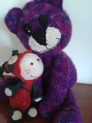 die große Liebe  Violett und Erdbeertröpfchen