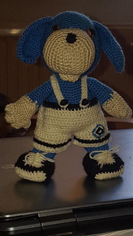 Häkelanleitung "Der Hund als Fußballspieler" 