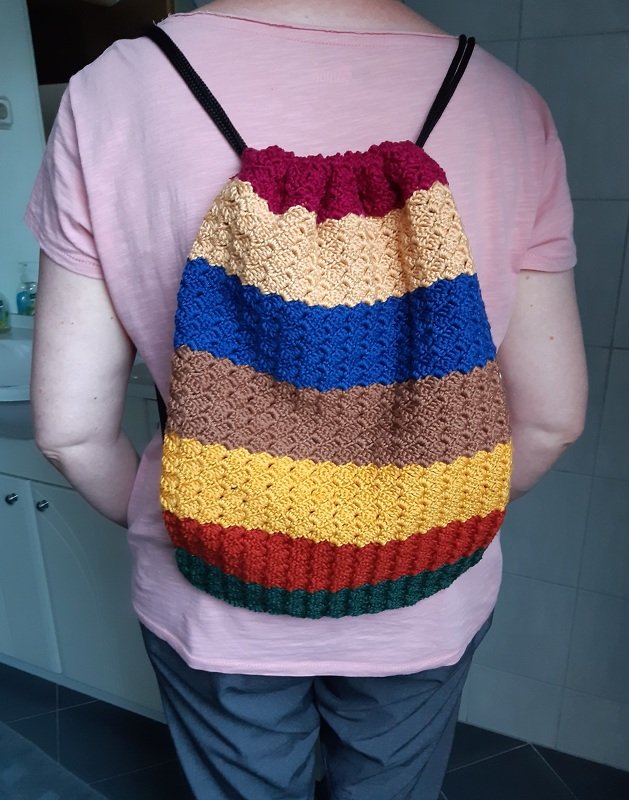 Häkelanleitung trendiger Rucksack