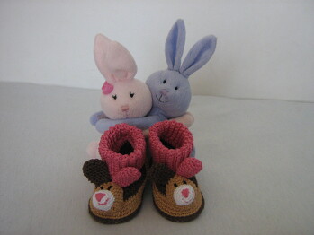 Das sind meine zweiten Hasen-Booties nach dieser schönen Anleitung.