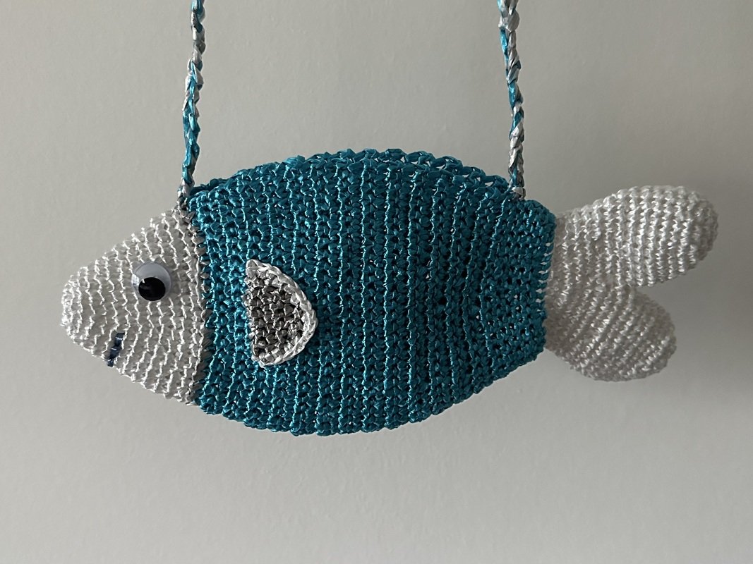 Häkelanleitung Fischtäschchen - Kinderhandtasche