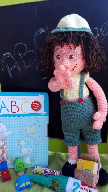 Man wartet auf den ersten Schultag und das nur lustige Streiche im Kopf