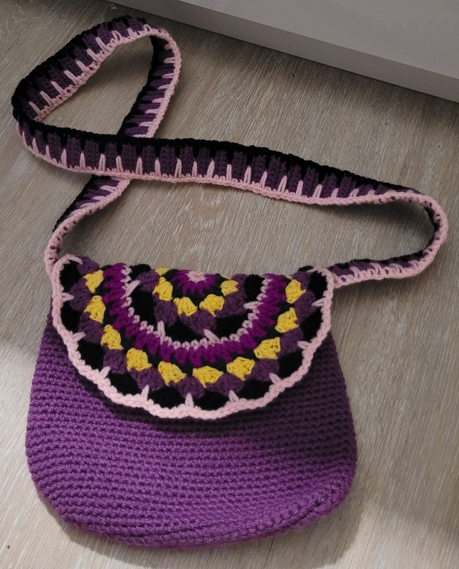 - MARY LOU -  Mandala Tasche häkeln, Geschenk, Mädchentaschen