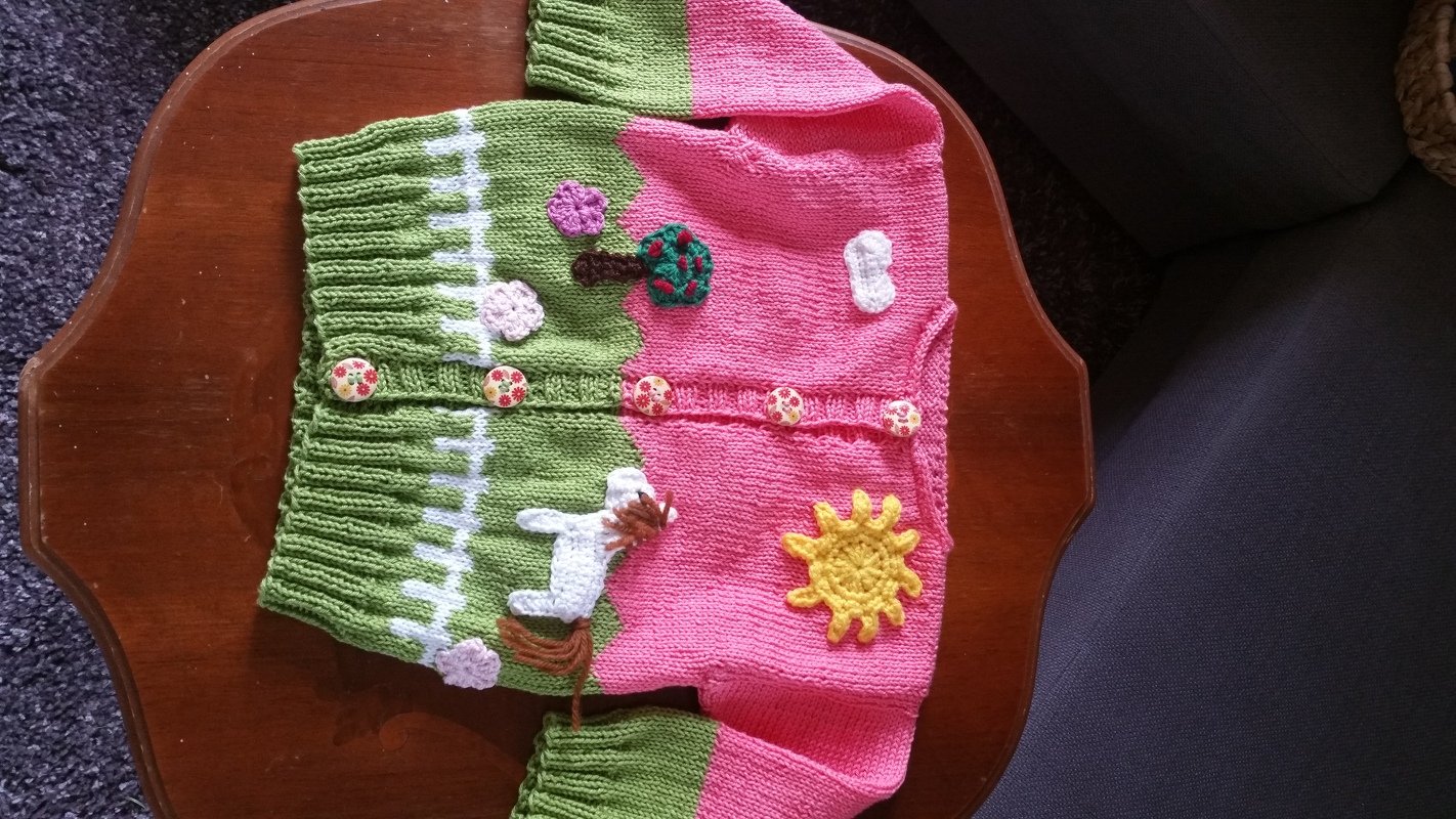 Jacke in 4 Größen - Auf der Pferdekoppel - Strickanleitung