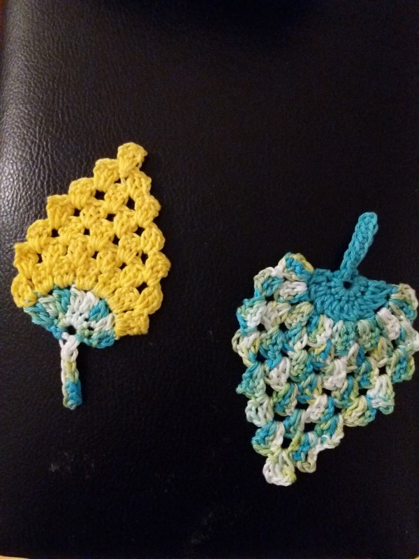 "Weintrauben" aus Liebe zum Garten, gehäkelte Untersetzer