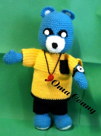 Bei der ganzen WM Aufregung und diesen Aussagen: Der Schiri ist doch blind! Habe ich mir die Anleitung von Woodi genommen und ihn etwas verändert, die Grundanleitung von Streifgetier ist geblieben! Hier meine Antwort auf den ganzen WM Rummel! Hoffe er gefällt Euch.
LG Oma Conny